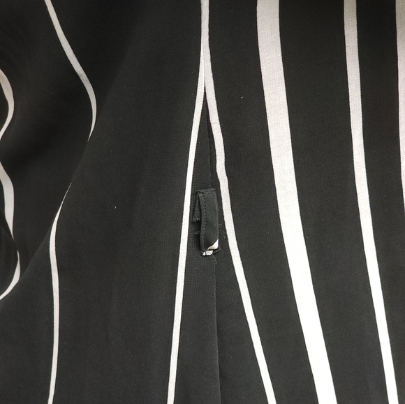 Chiffon button front maxi dress - Picture 3 of 9